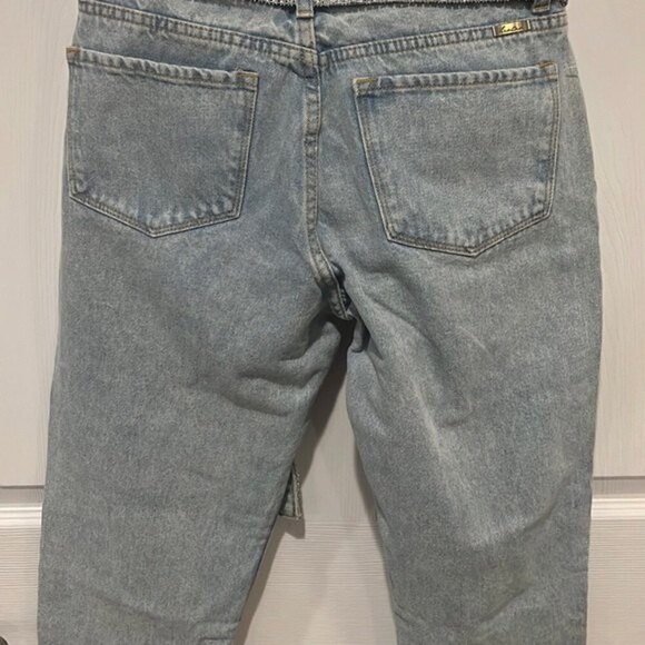Kancan tapered light wash denim jeans with sparkle belt NWT - Picture 7 of 12